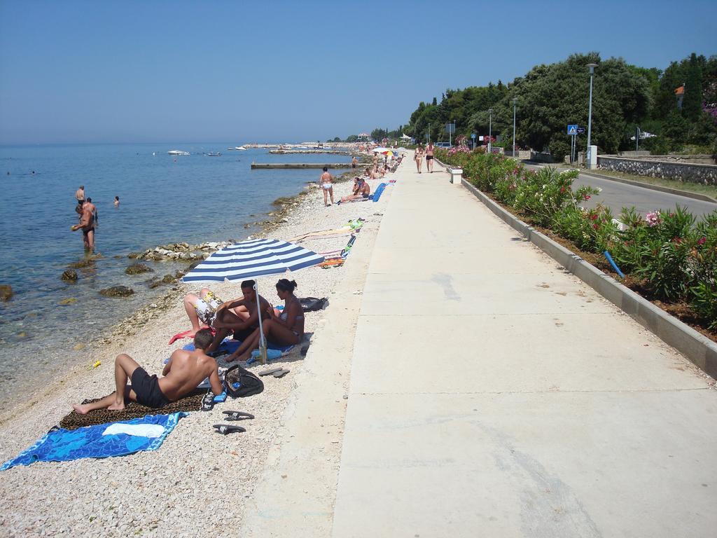 Apartments President Novalja Bagian luar foto